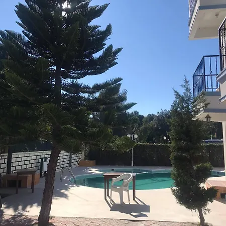 Gozde Hotel 3*
